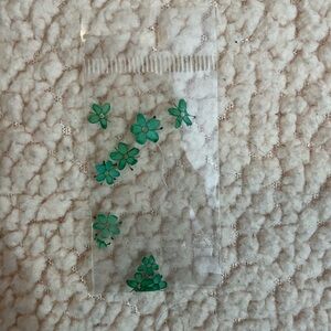 Green Floral Nail Art